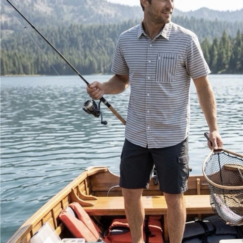 Columbia Twisted Creek Moisture-Wicking UPF Grey Stripe Men Shirt M Outdoor Fish